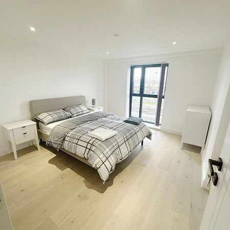 דירות לונדון Luxury Modern Flat Near Center מראה חיצוני תמונה