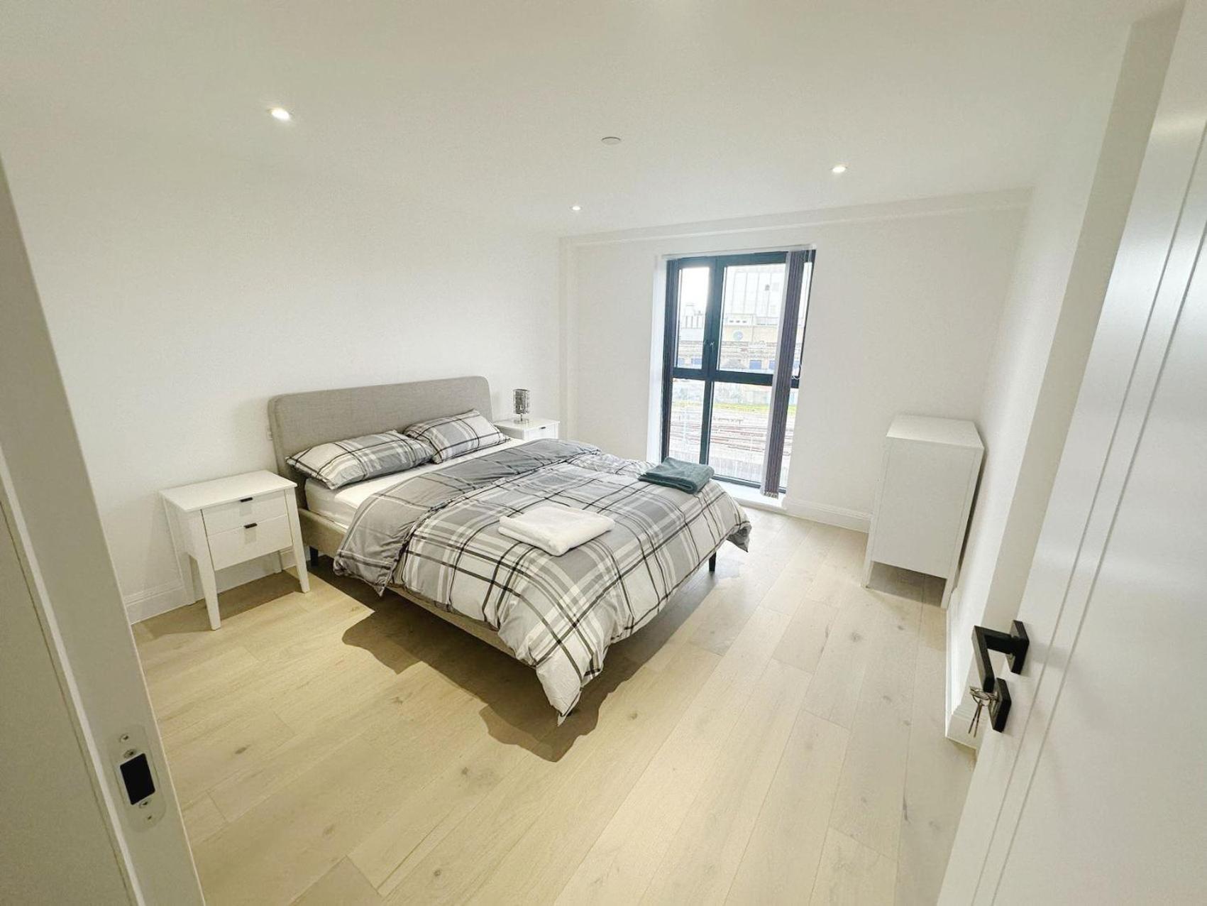 דירות לונדון Luxury Modern Flat Near Center מראה חיצוני תמונה