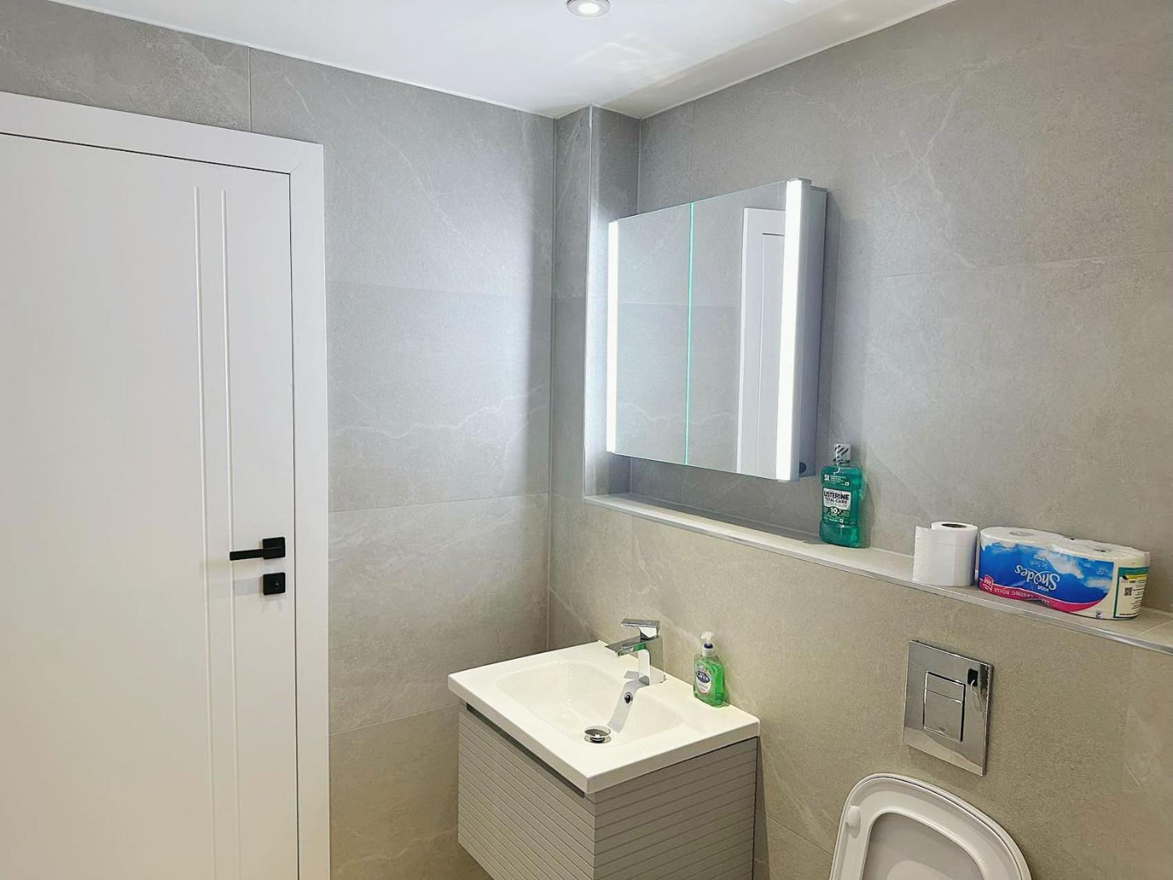 דירות לונדון Luxury Modern Flat Near Center מראה חיצוני תמונה